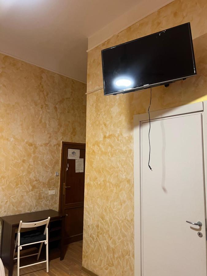 Terminal Guest Houst 2 Hotel Rom Eksteriør billede